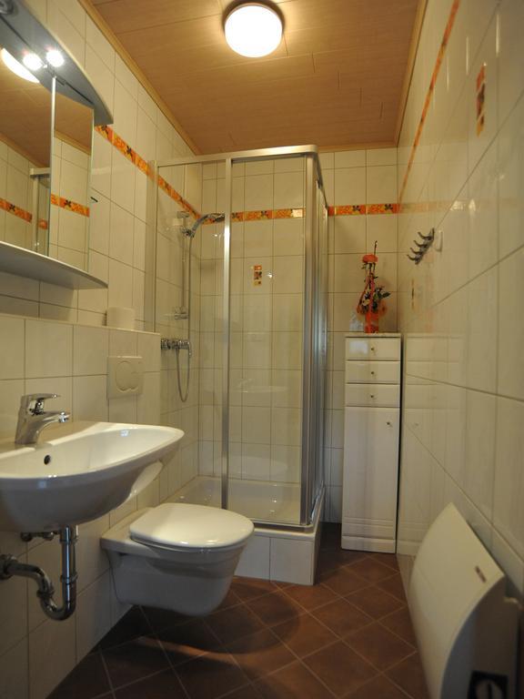 Ferienhaus Nickl Вайсбріах Номер фото