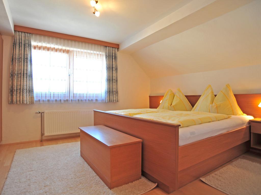 Ferienhaus Nickl Вайсбріах Номер фото